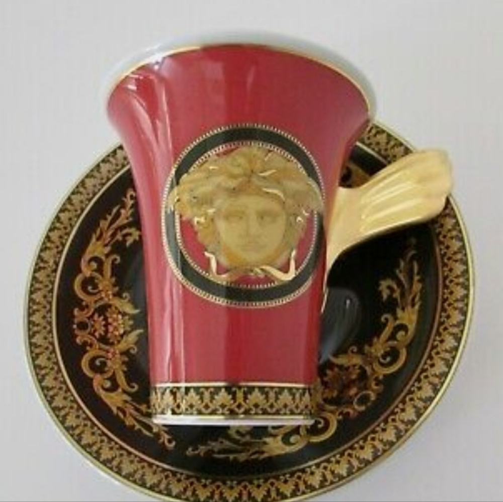ROSENTHAL VERSACE MEDUSA DEMITASSE WINGED SET OF FOUR CUPS AND SAUCERS